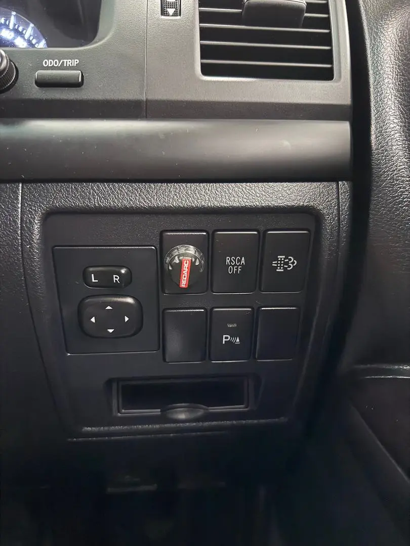 2021 Toyota Landcruiser Gallery Image 31