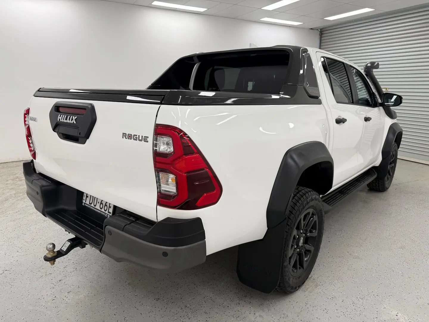 2023 Toyota Hilux Gallery Image 3
