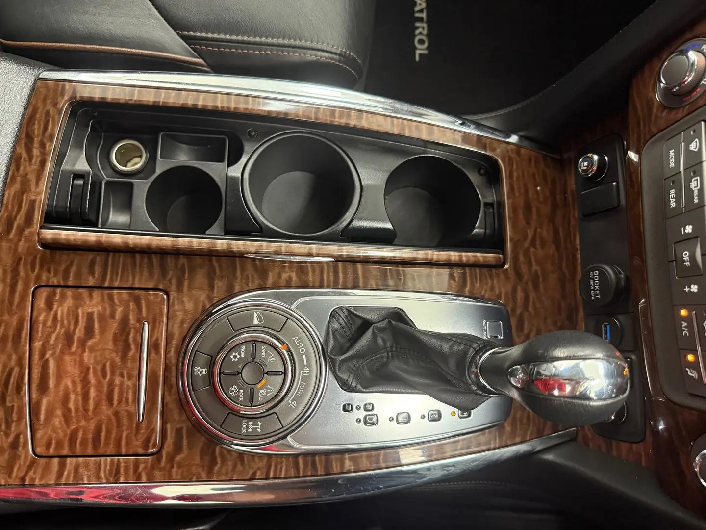 2020 Nissan Patrol Gallery Image 39