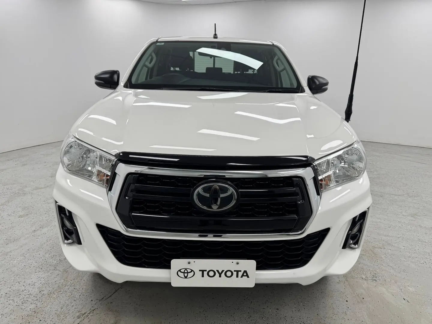 2020 Toyota Hilux Gallery Image 34