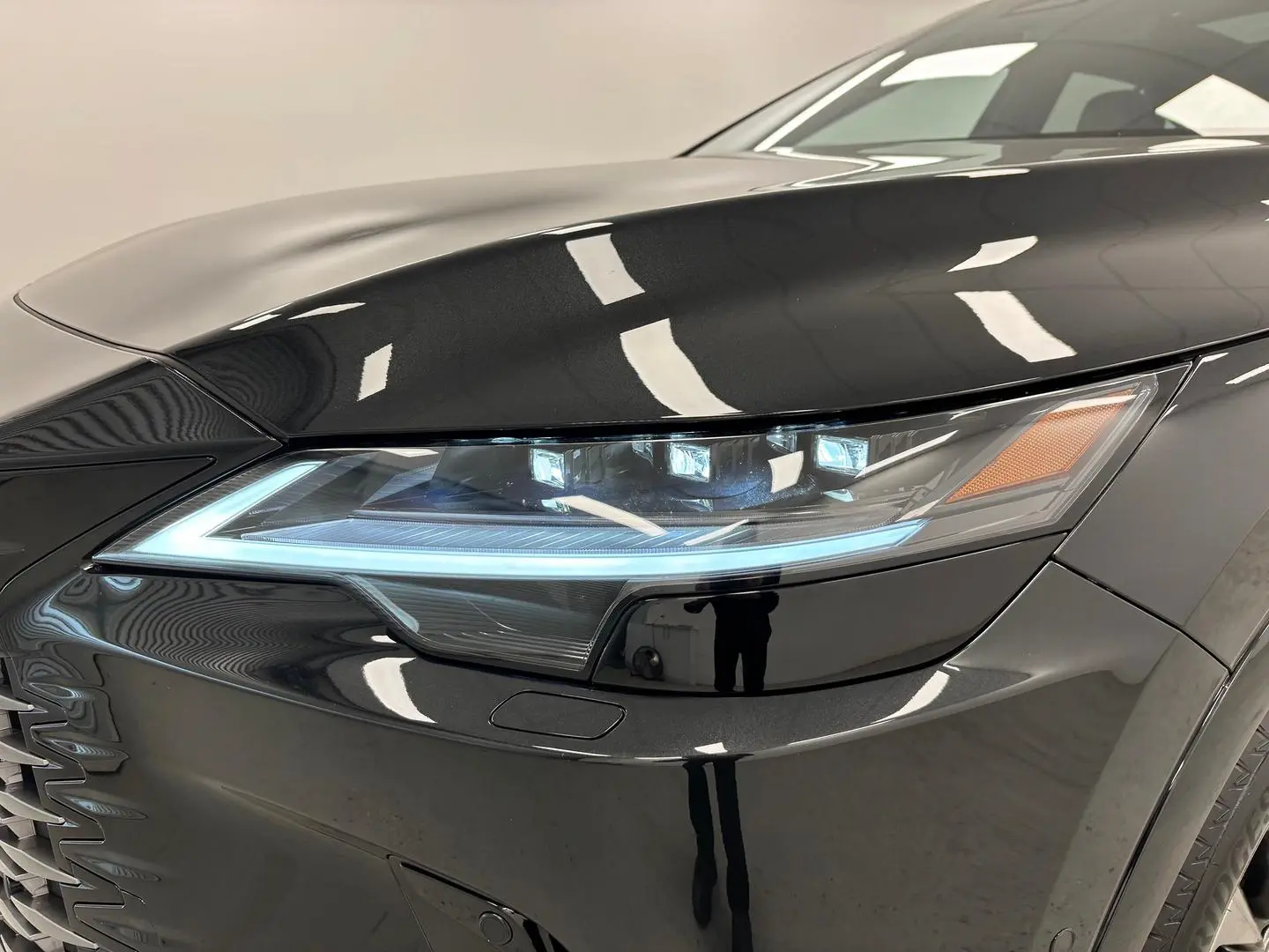 2024 Lexus RX Gallery Image 48