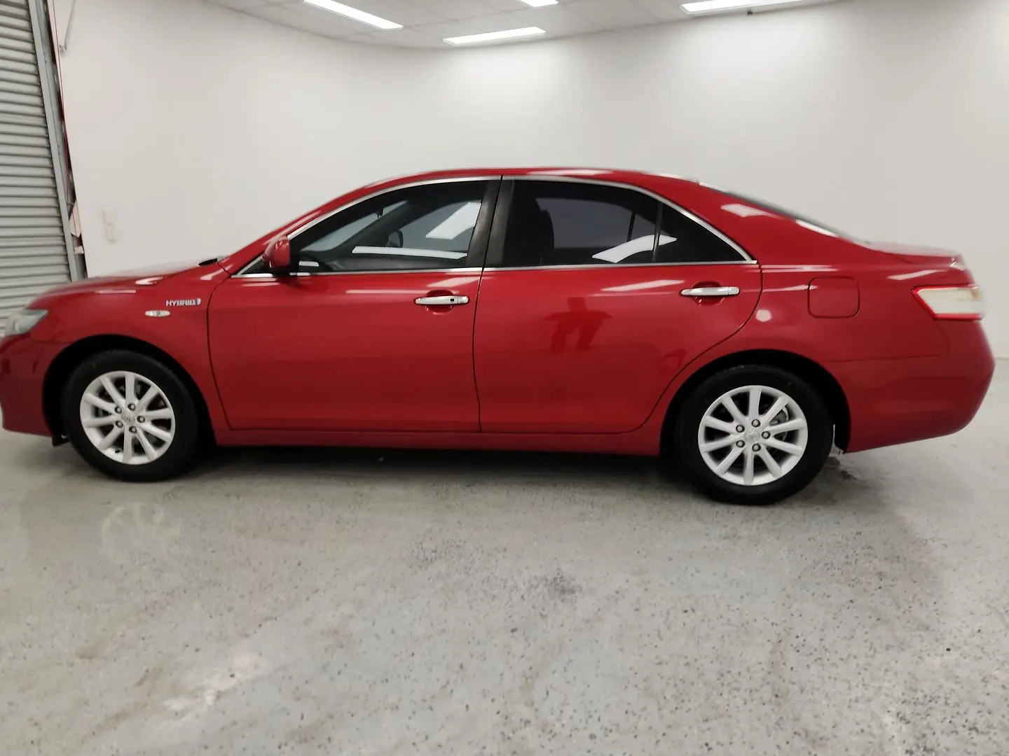 2011 Toyota Camry Gallery Image 6