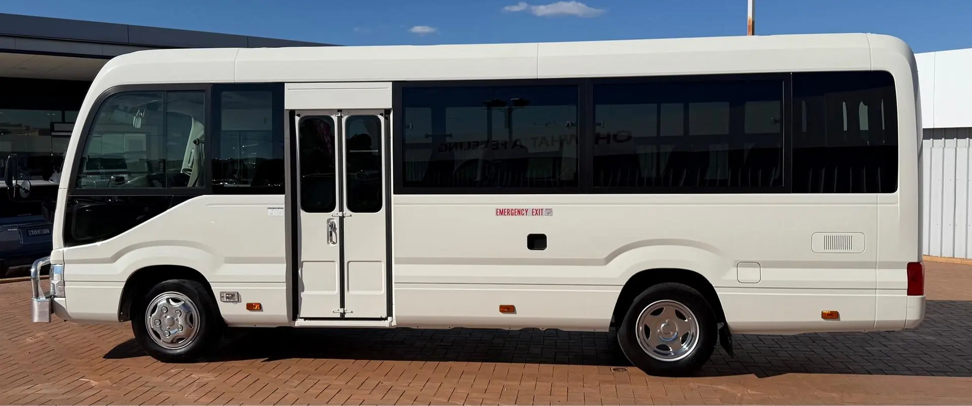 2025 Toyota Coaster Gallery Image 6