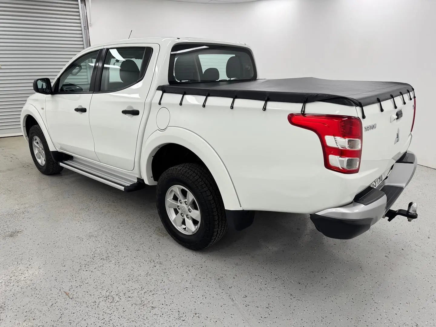 2018 Mitsubishi Triton Gallery Image 5