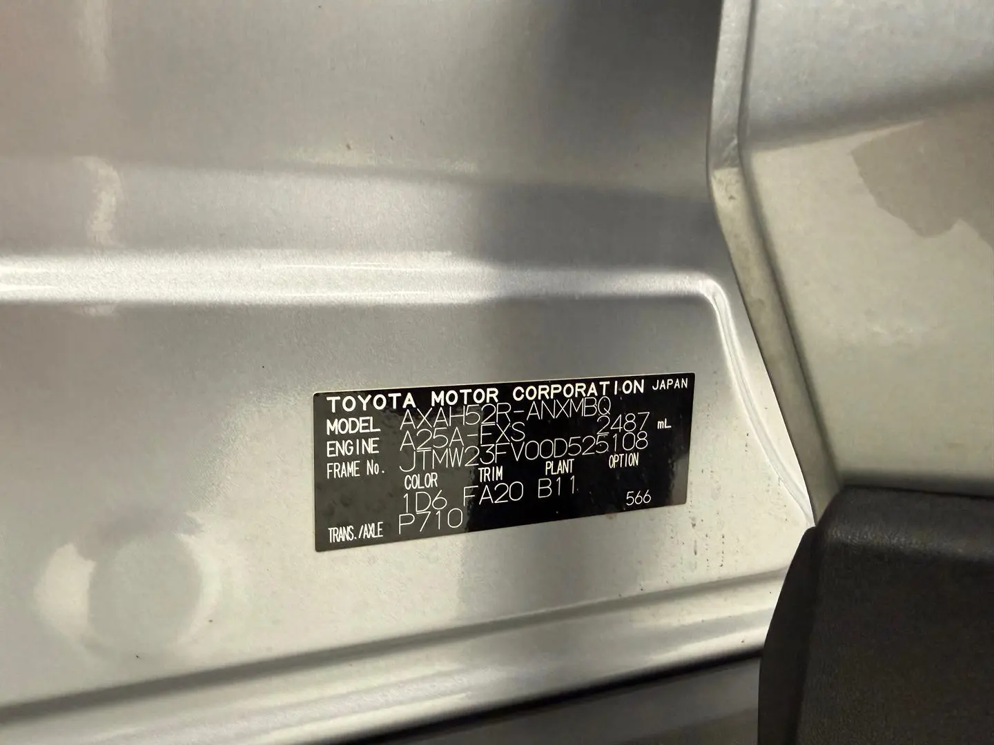 2023 Toyota RAV4 Gallery Image 11