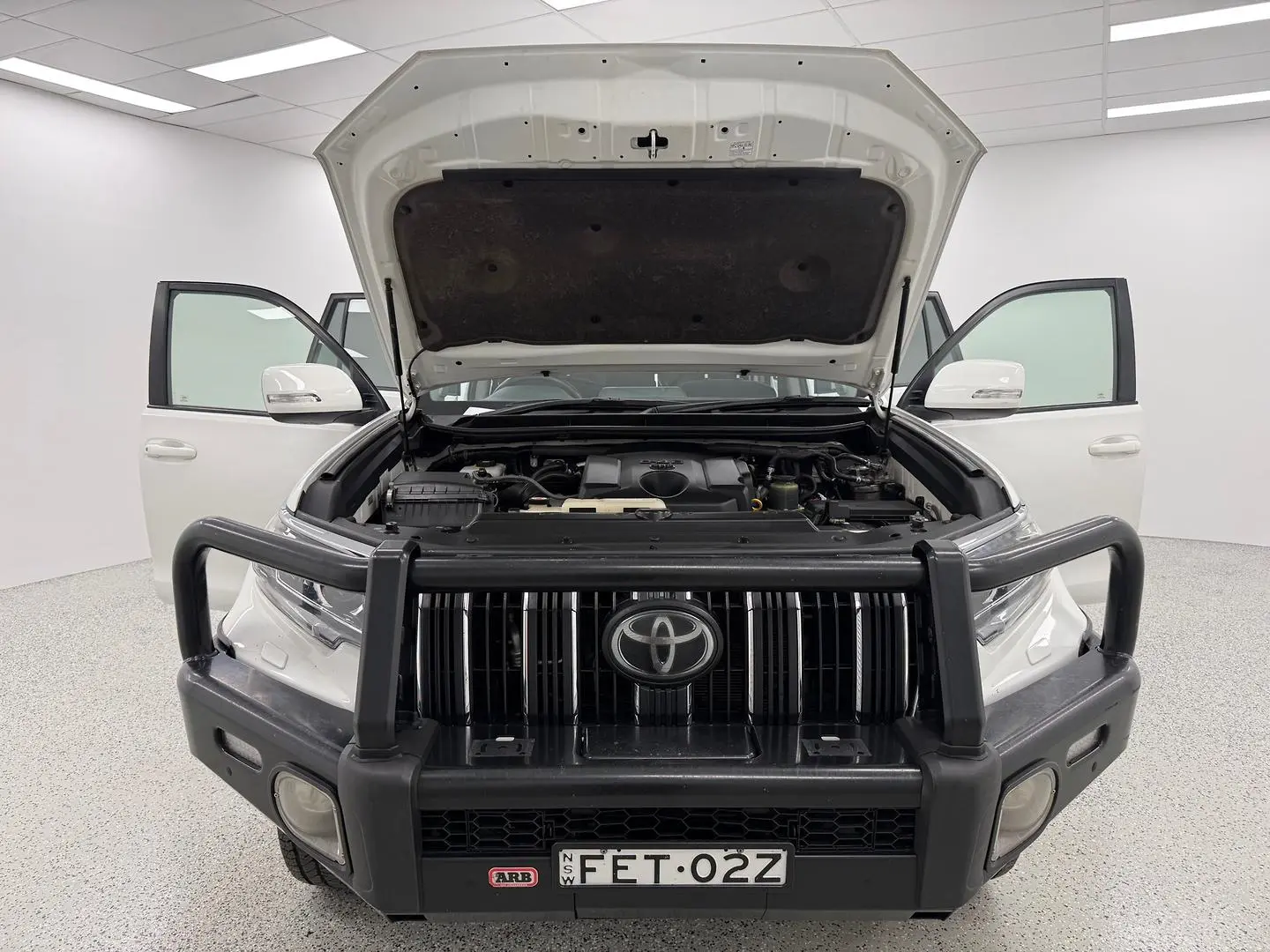 2020 Toyota Landcruiser Prado Gallery Image 23