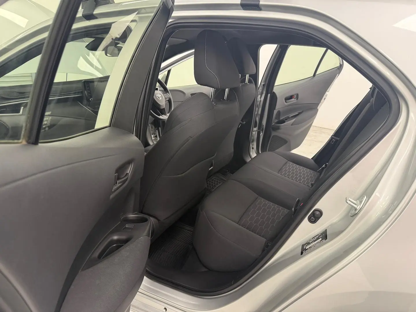 2021 Toyota Corolla Gallery Image 12