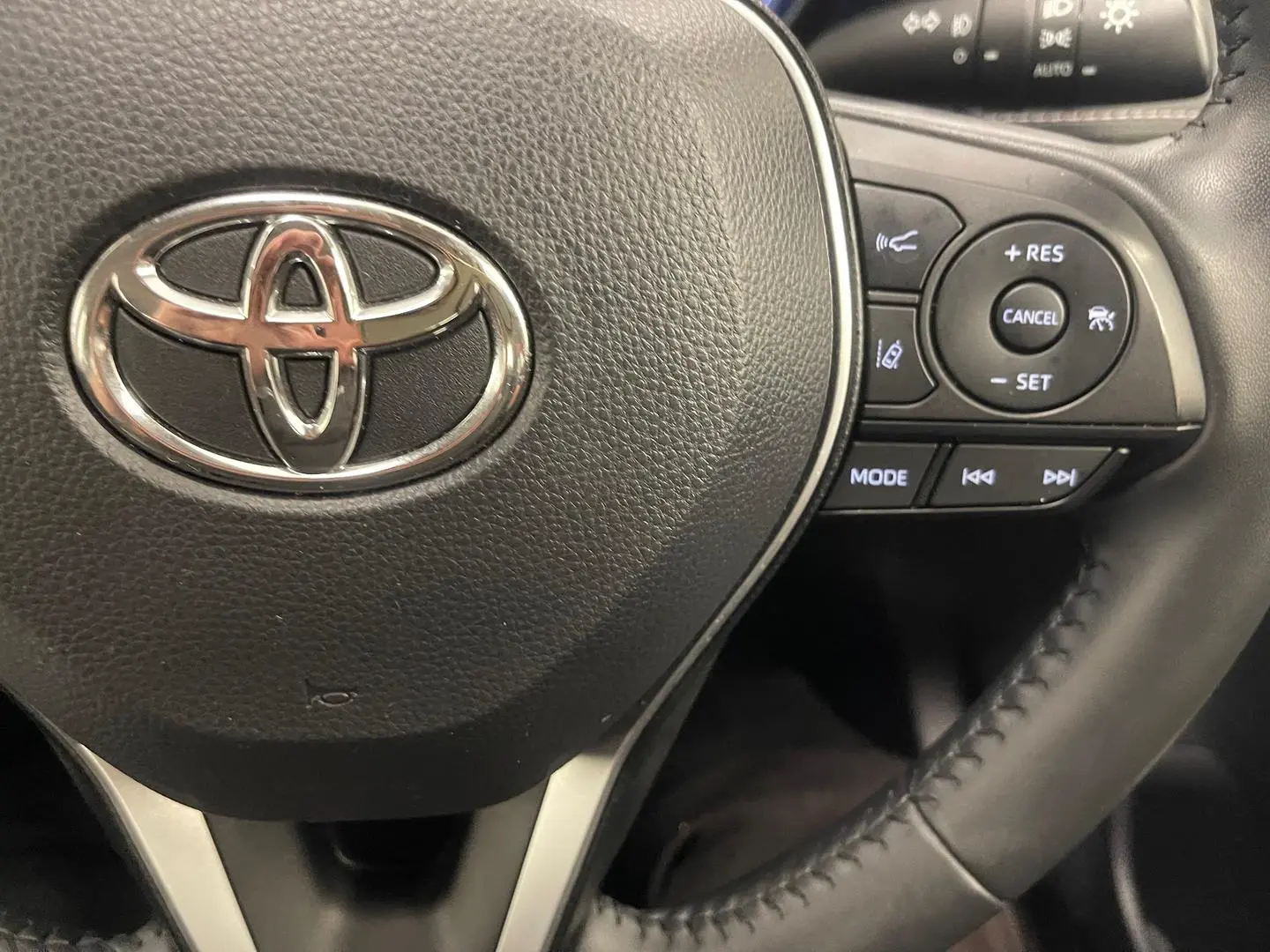 2024 Toyota RAV4 Gallery Image 32