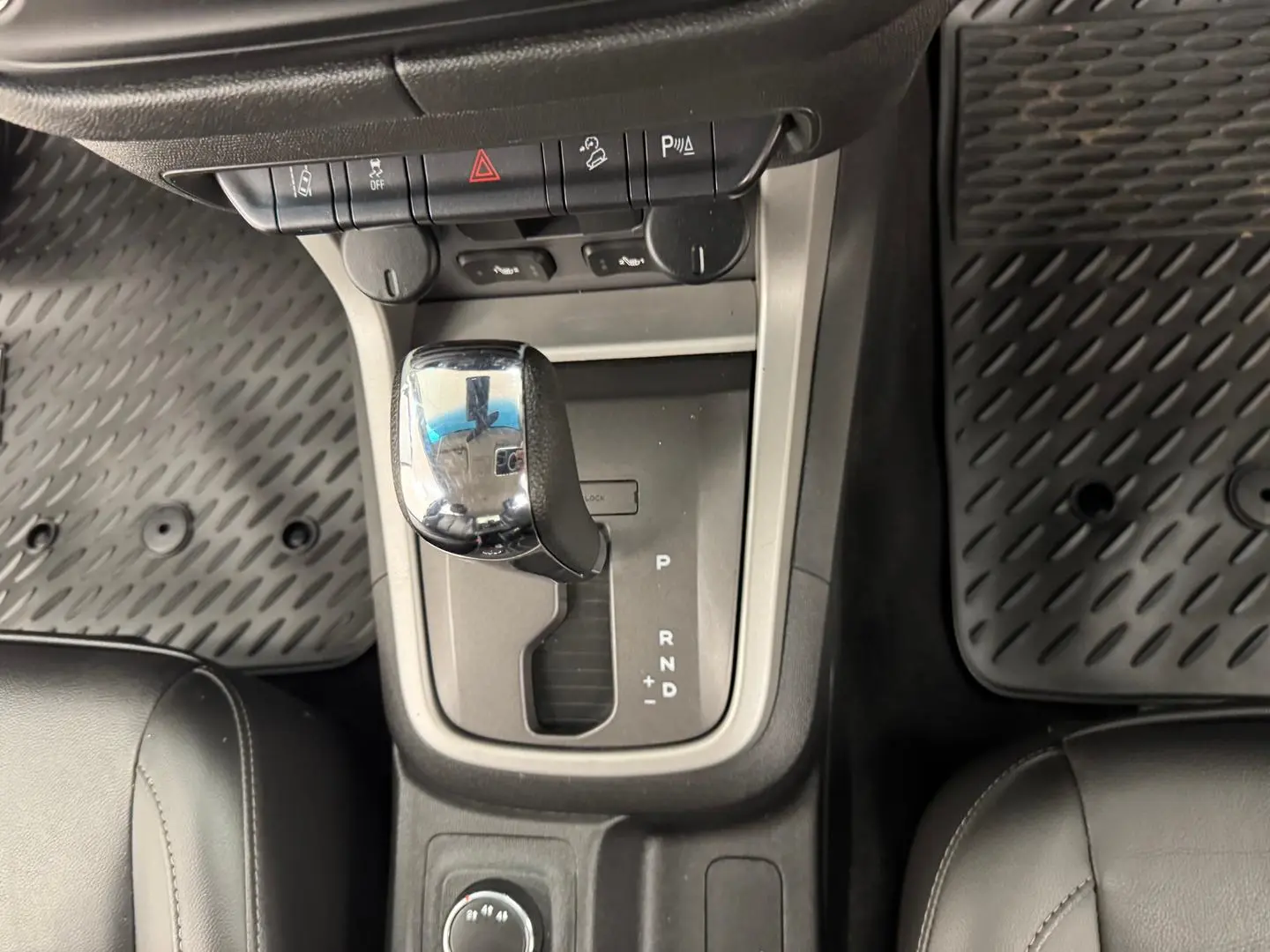 2017 Holden Colorado Gallery Image 26