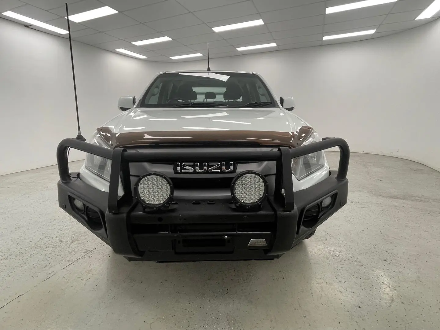 2019 Isuzu D-Max Gallery Image 9