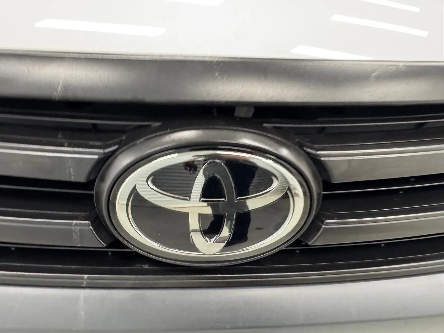 2020 Toyota Hilux Gallery Image 32