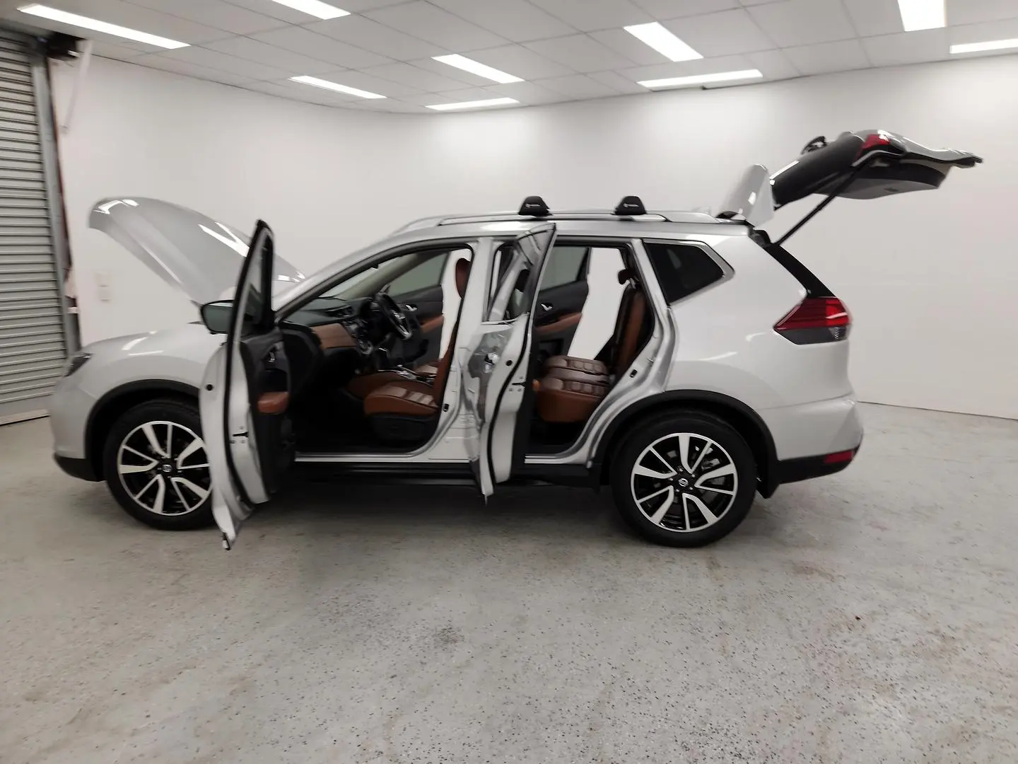2022 Nissan X-TRAIL Gallery Image 11