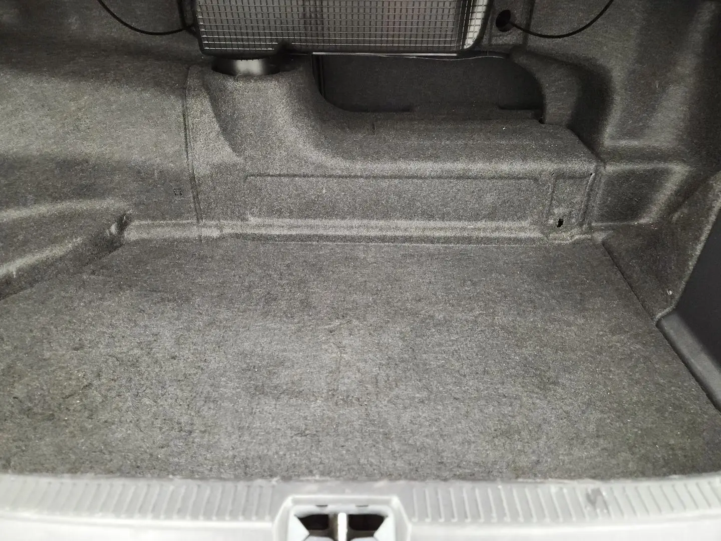 2011 Toyota Camry Gallery Image 20