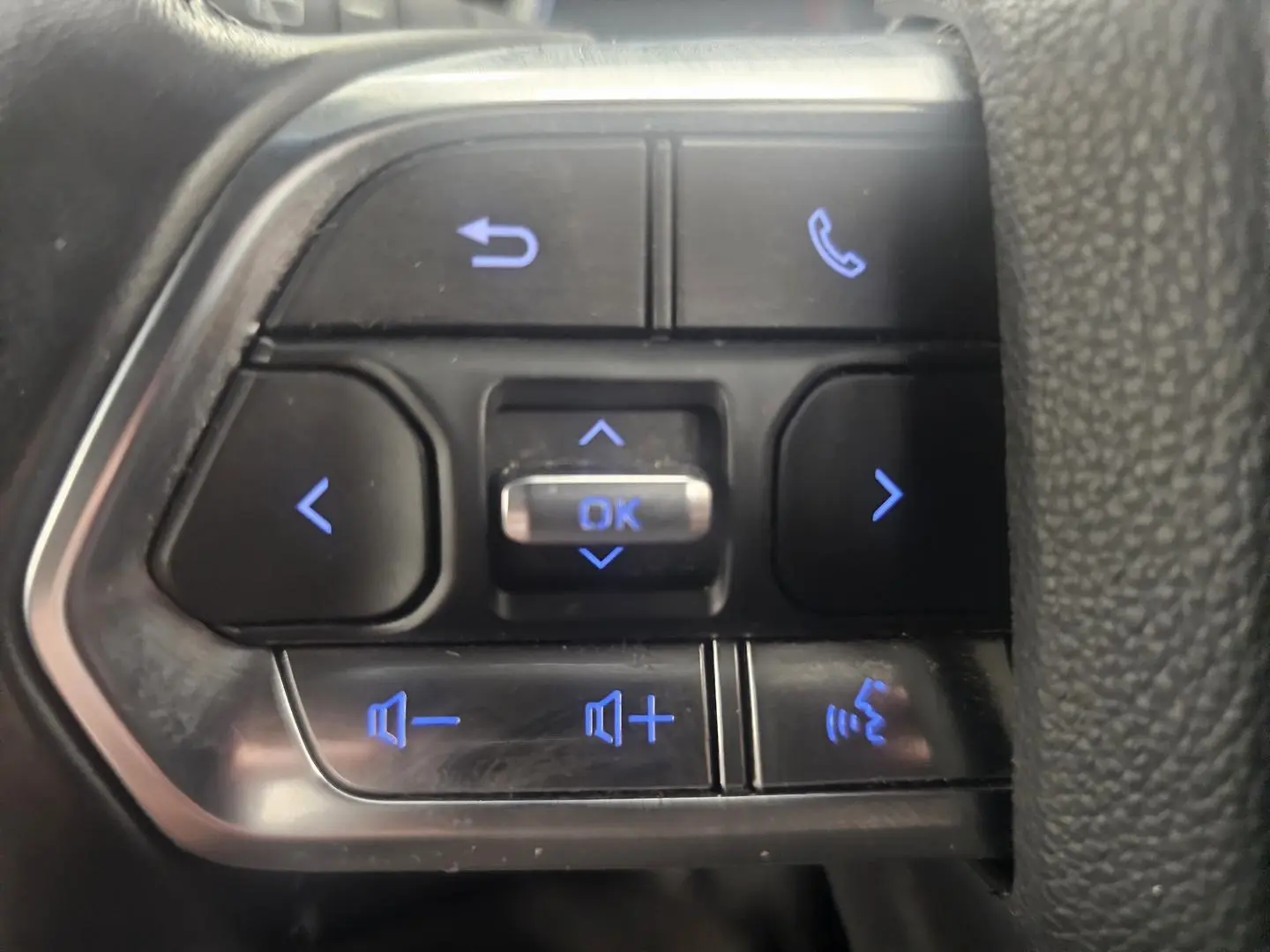 2023 Toyota Landcruiser Gallery Image 39