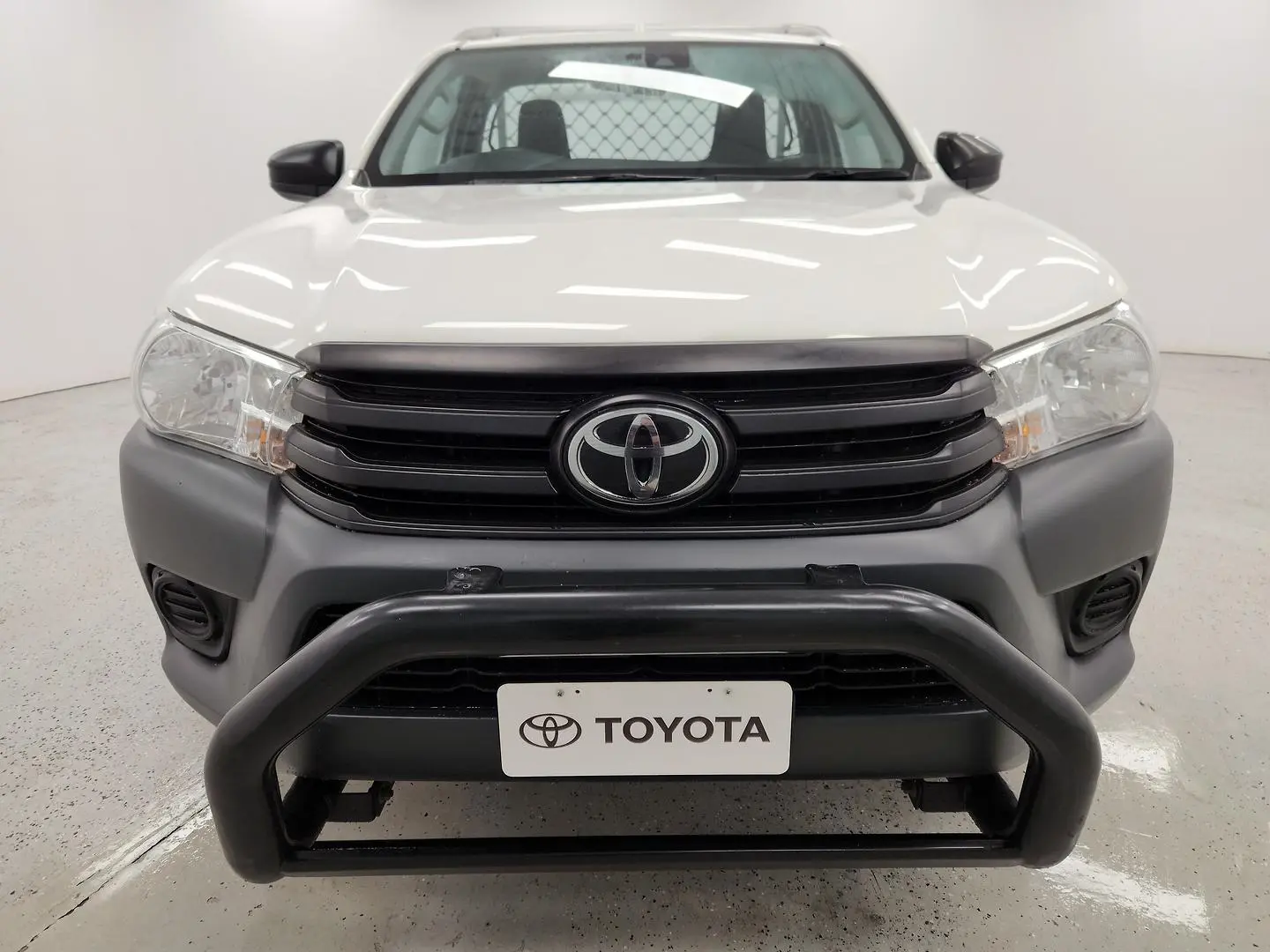 2022 Toyota Hilux Gallery Image 27