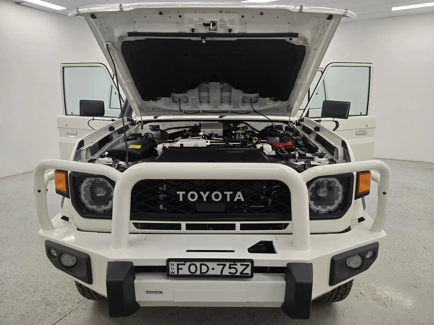 2023 Toyota Landcruiser Gallery Image 15