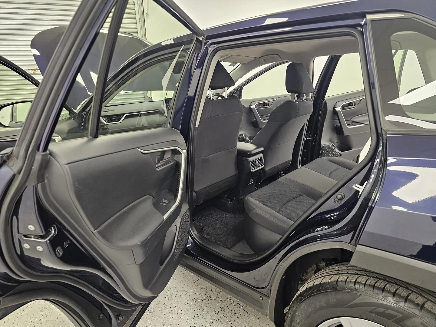 2022 Toyota RAV4 Gallery Image 14