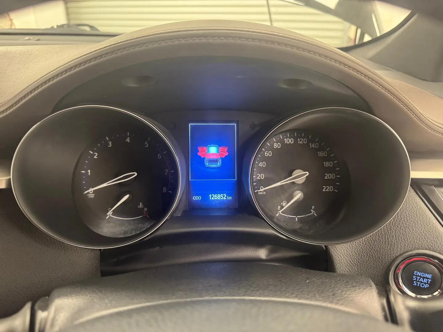 2018 Toyota C-HR Gallery Image 24