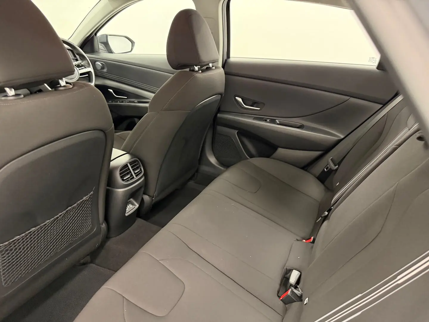 2024 Hyundai i30 Gallery Image 24