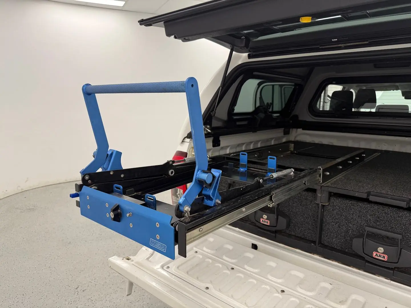 2022 Toyota Hilux Gallery Image 17