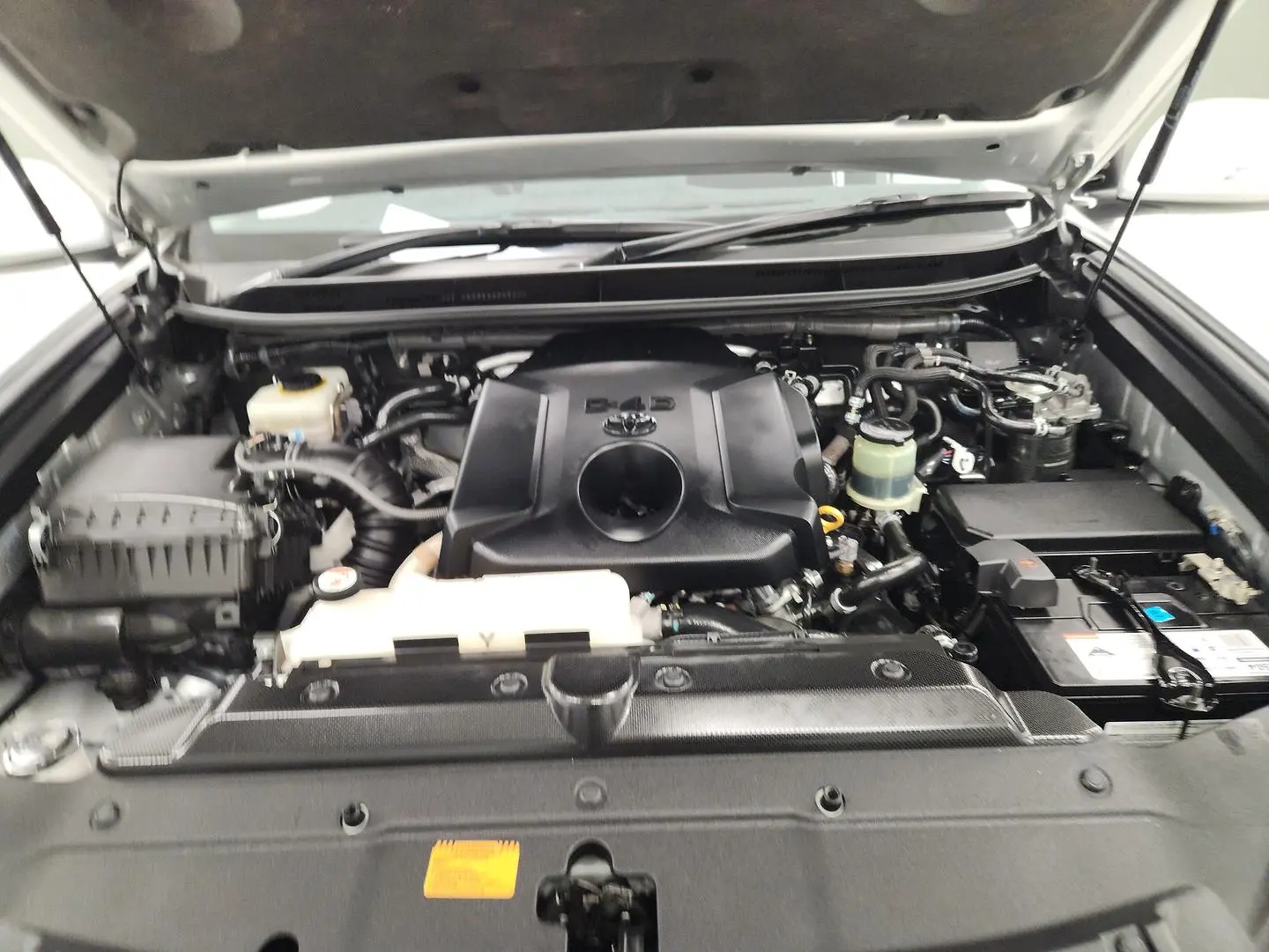 2017 Toyota Landcruiser Prado Gallery Image 16