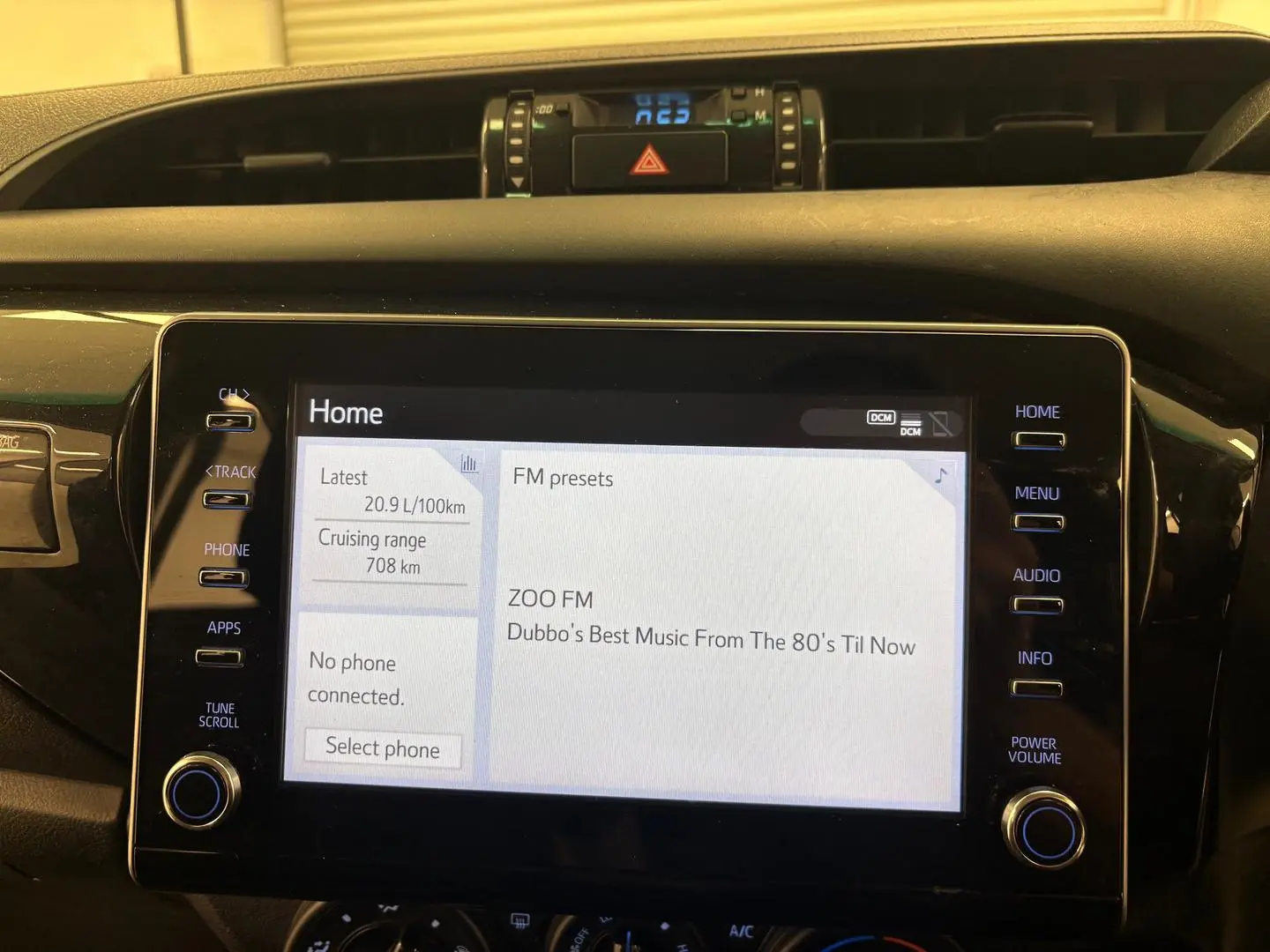 2023 Toyota Hilux Gallery Image 30