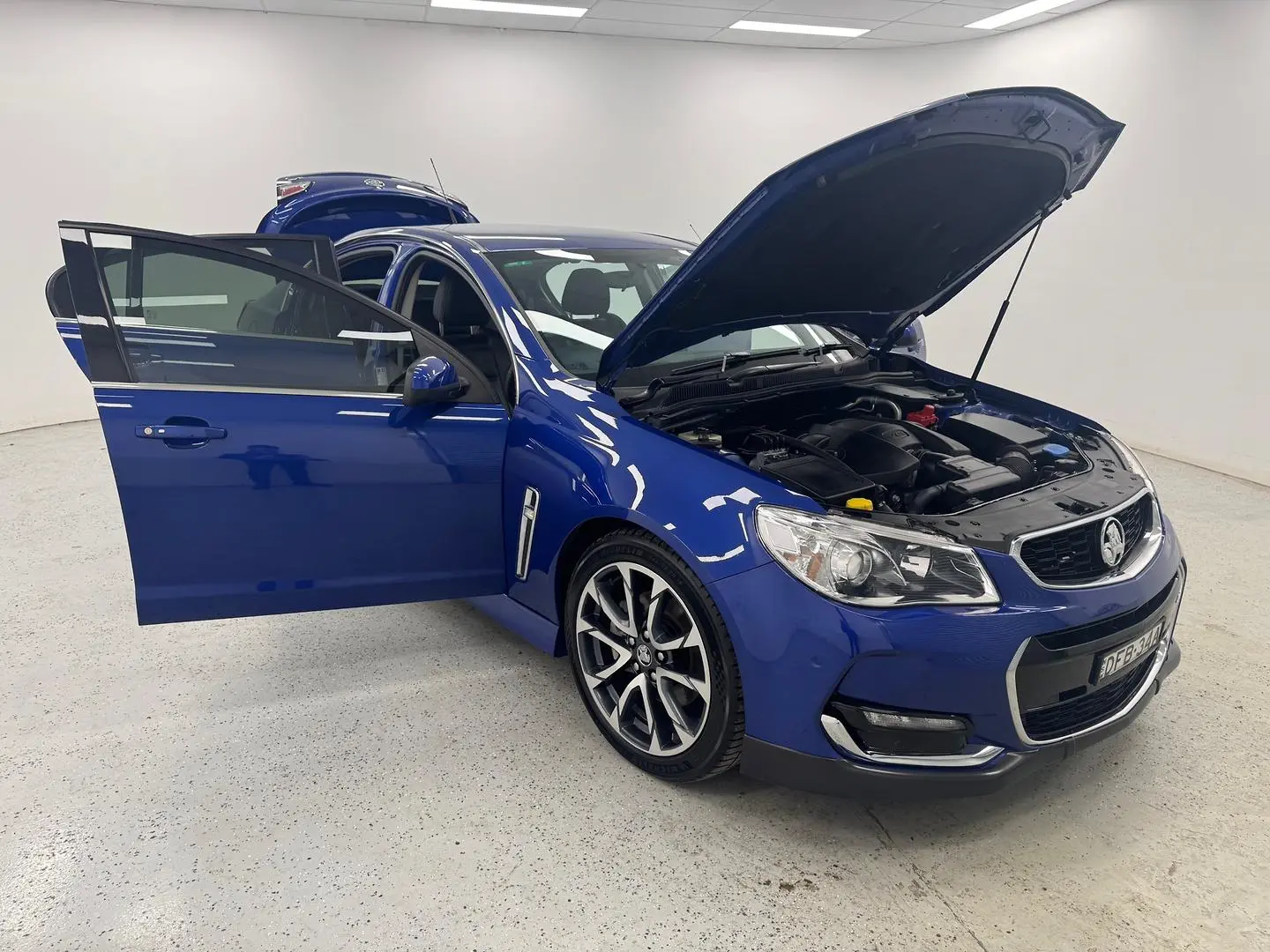 2016 Holden Commodore Gallery Image 7