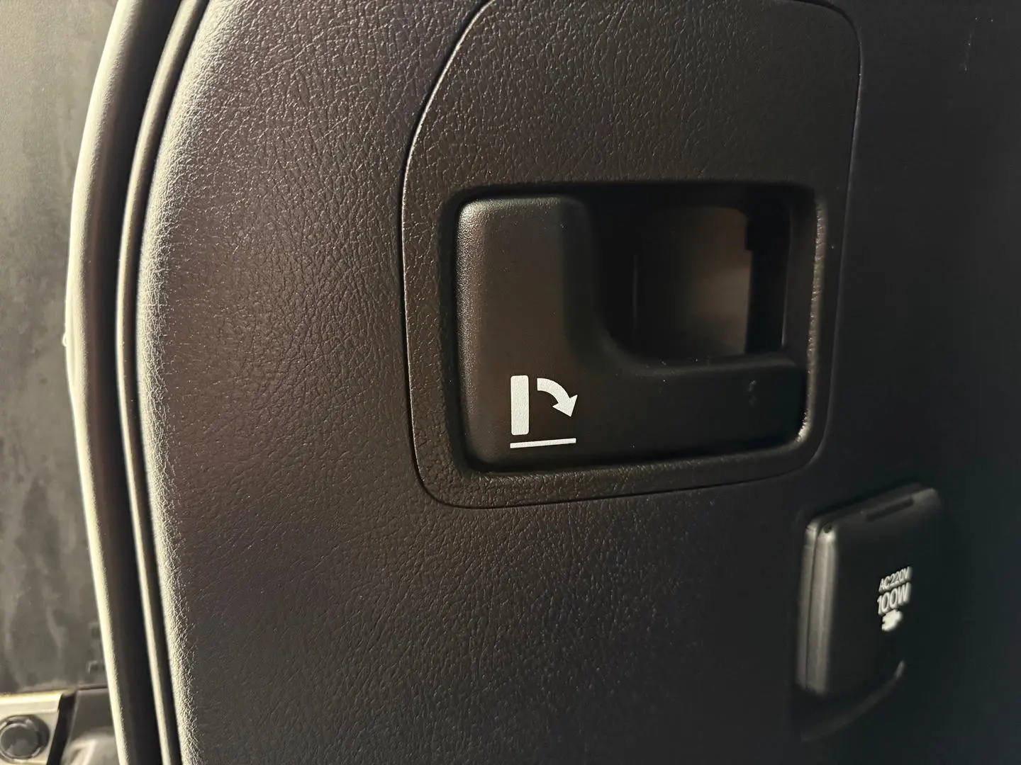2020 Toyota Landcruiser Gallery Image 16