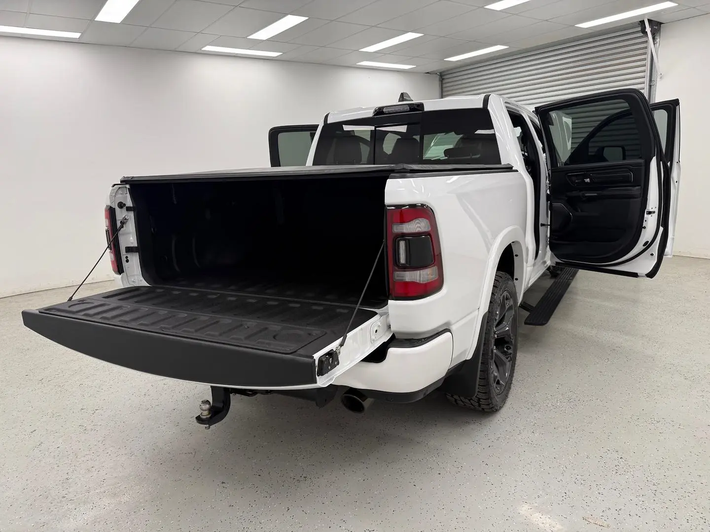 2022 RAM 1500 Gallery Image 17