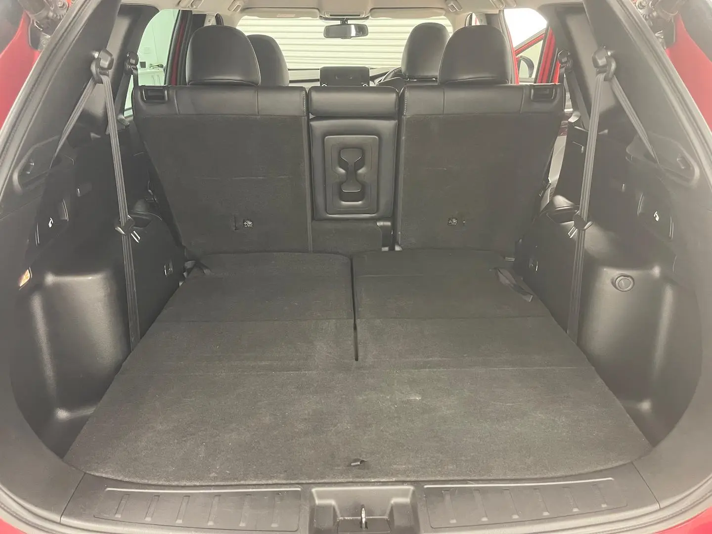 2022 Mitsubishi Outlander Gallery Image 18