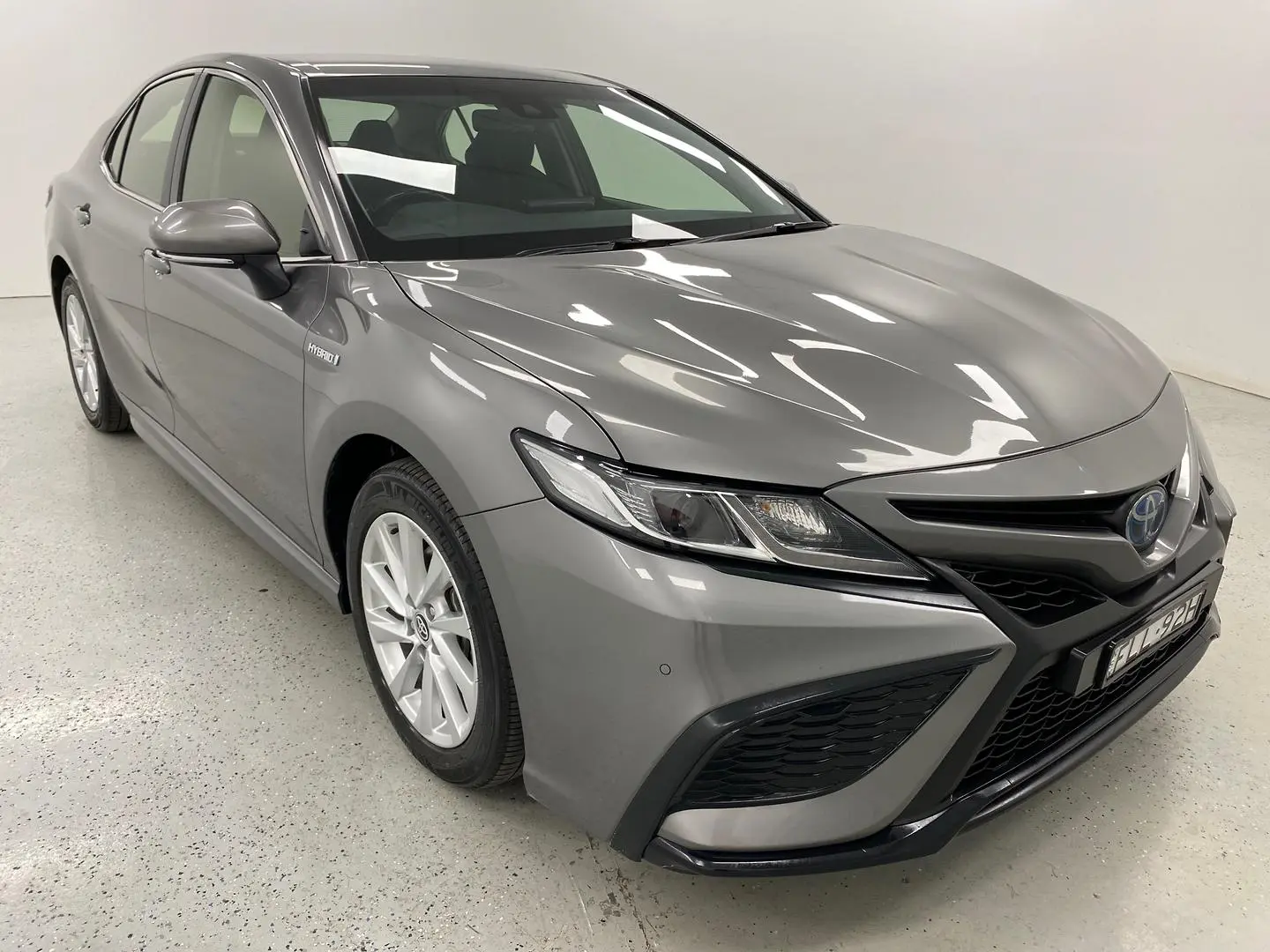 2021 Toyota Camry Image 1