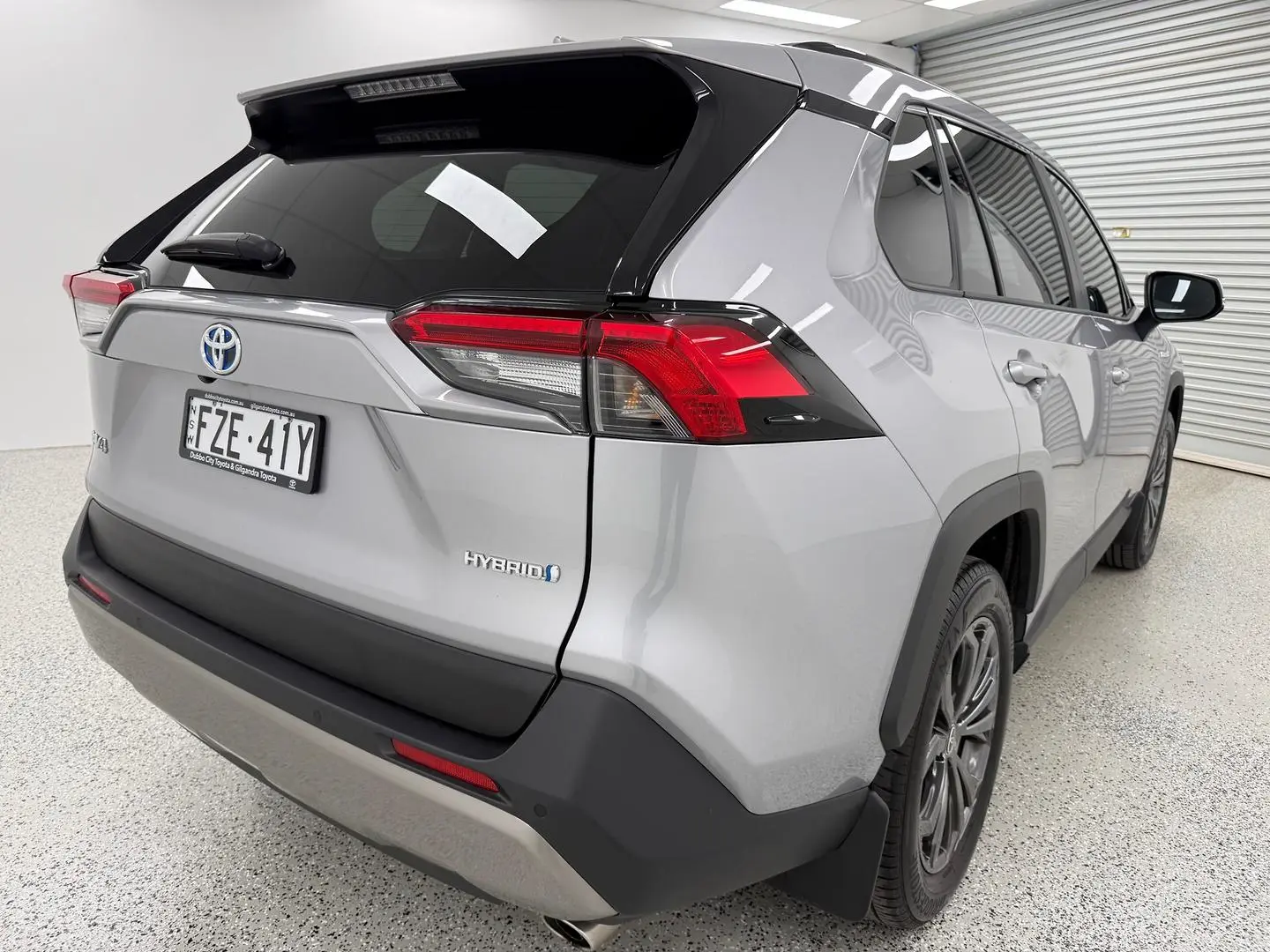 2023 Toyota RAV4 Gallery Image 3