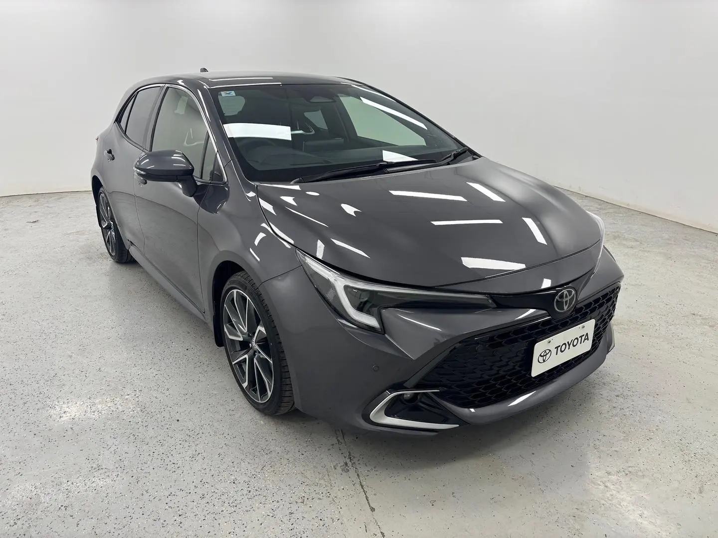 2024 Toyota Corolla Gallery Image 1