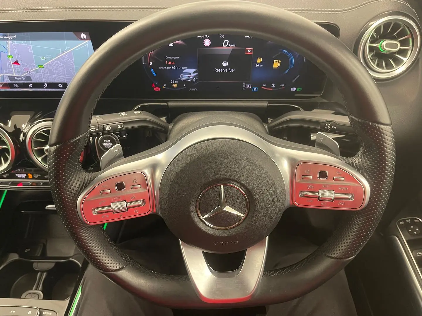 2020 Mercedes-Benz GLA-Class Gallery Image 35