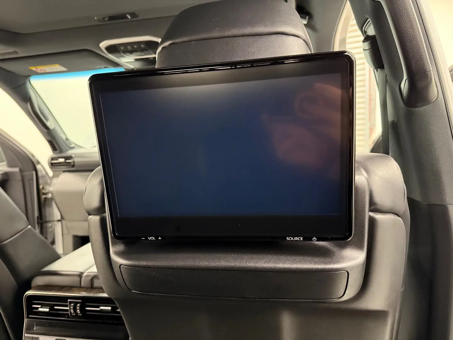 2022 Toyota Landcruiser Gallery Image 21