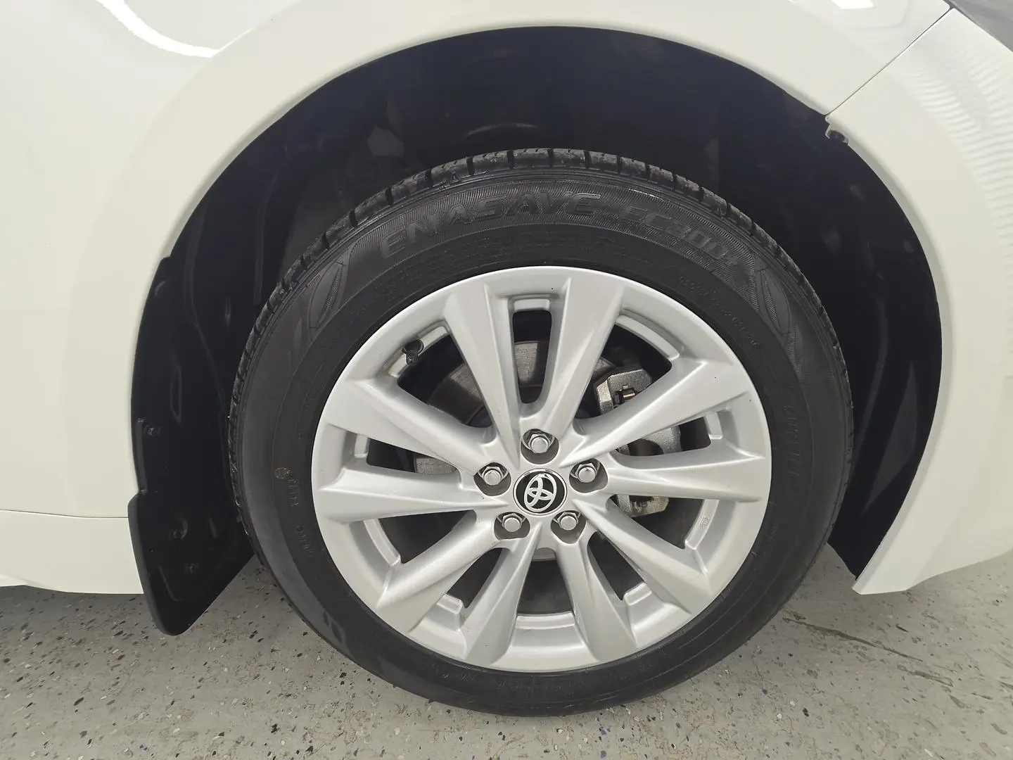 2023 Toyota Corolla Gallery Image 16