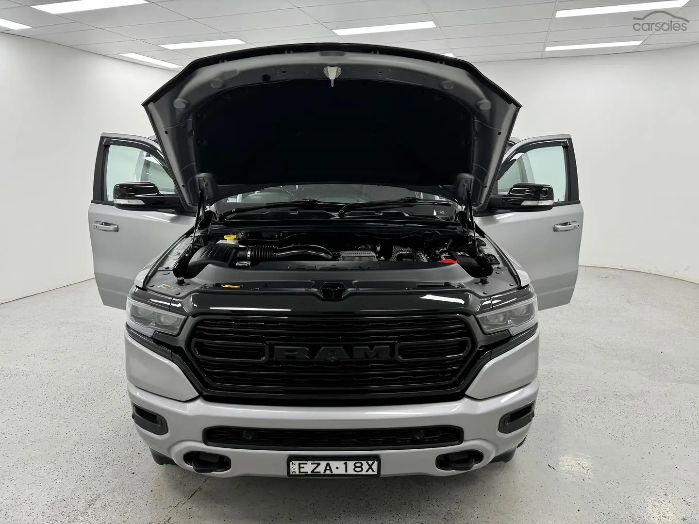 2023 RAM 1500 Image 11