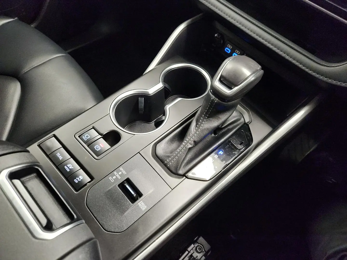 2022 Toyota Kluger Gallery Image 33