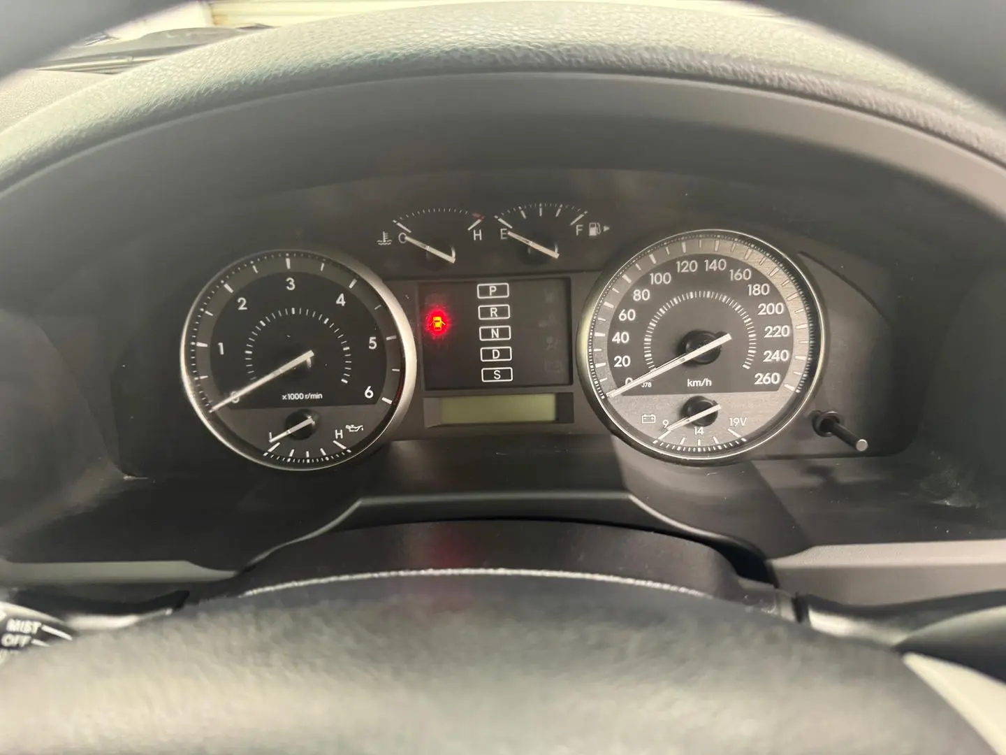 2015 Toyota Landcruiser Gallery Image 19