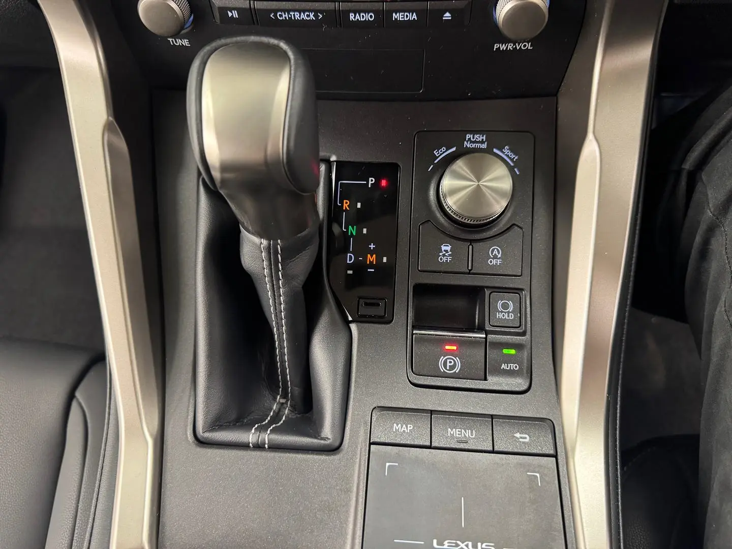 2021 Lexus NX Gallery Image 23