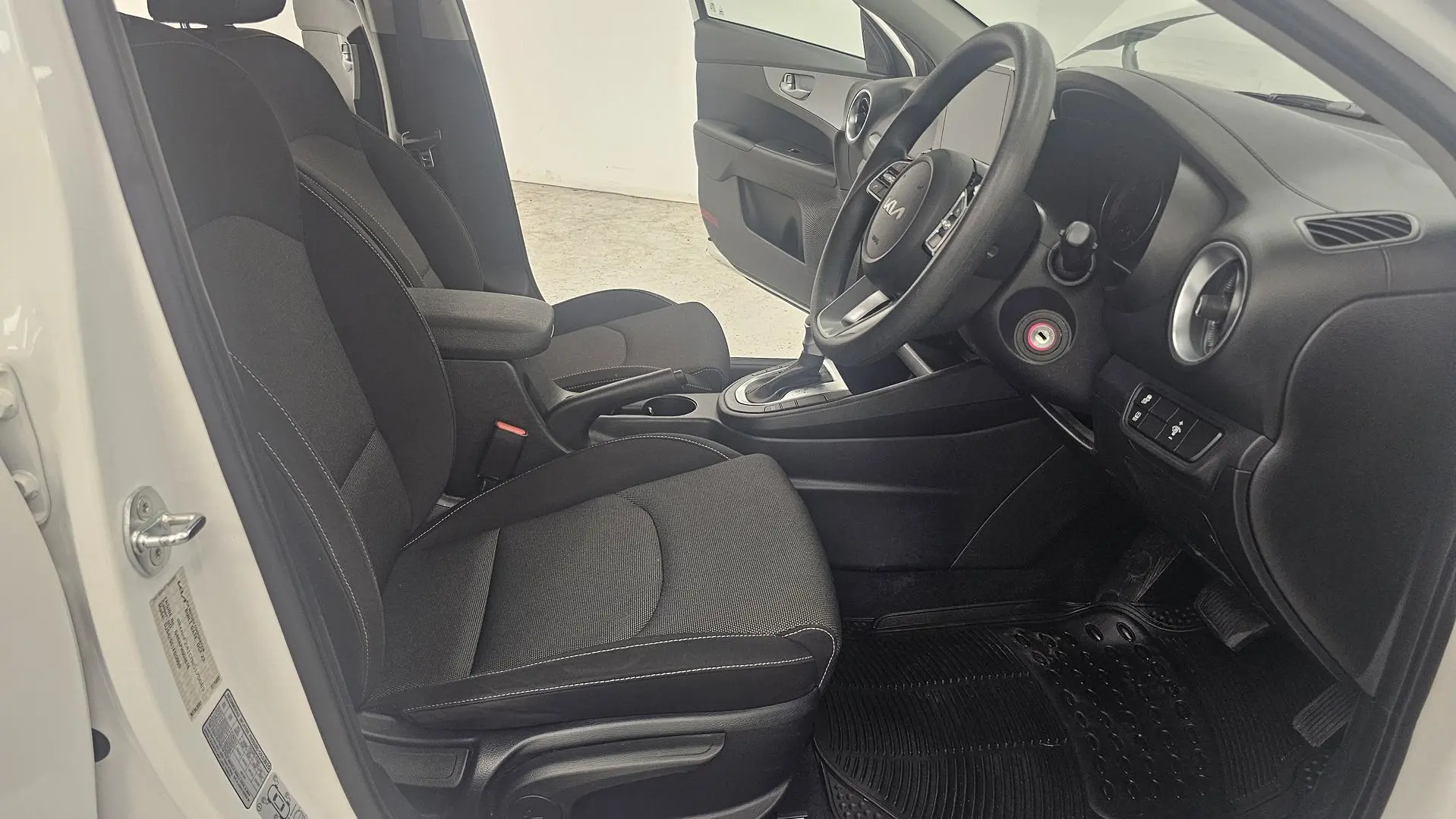 2023 Kia Cerato Gallery Image 23