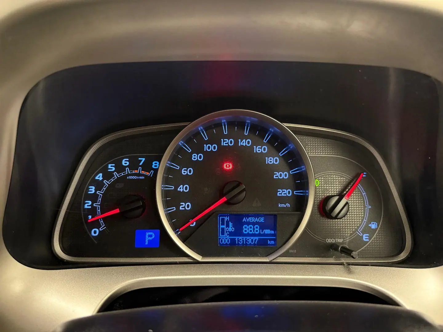 2015 Toyota RAV4 Gallery Image 24