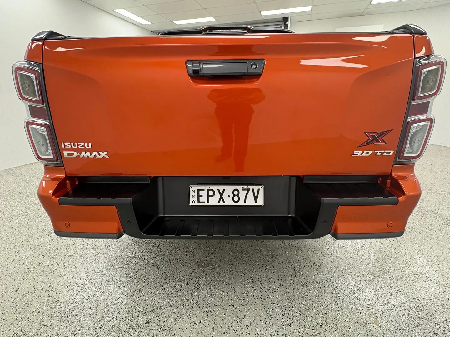 2021 Isuzu D-MAX Gallery Image 4