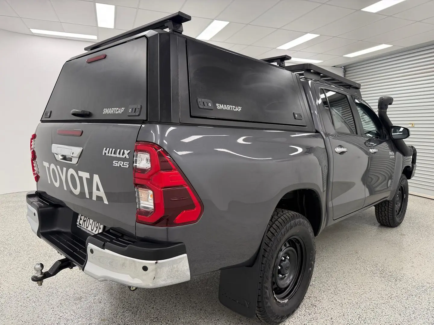 2022 Toyota Hilux Gallery Image 3