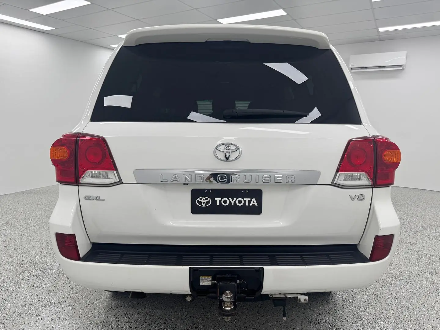 2015 Toyota Landcruiser Gallery Image 4