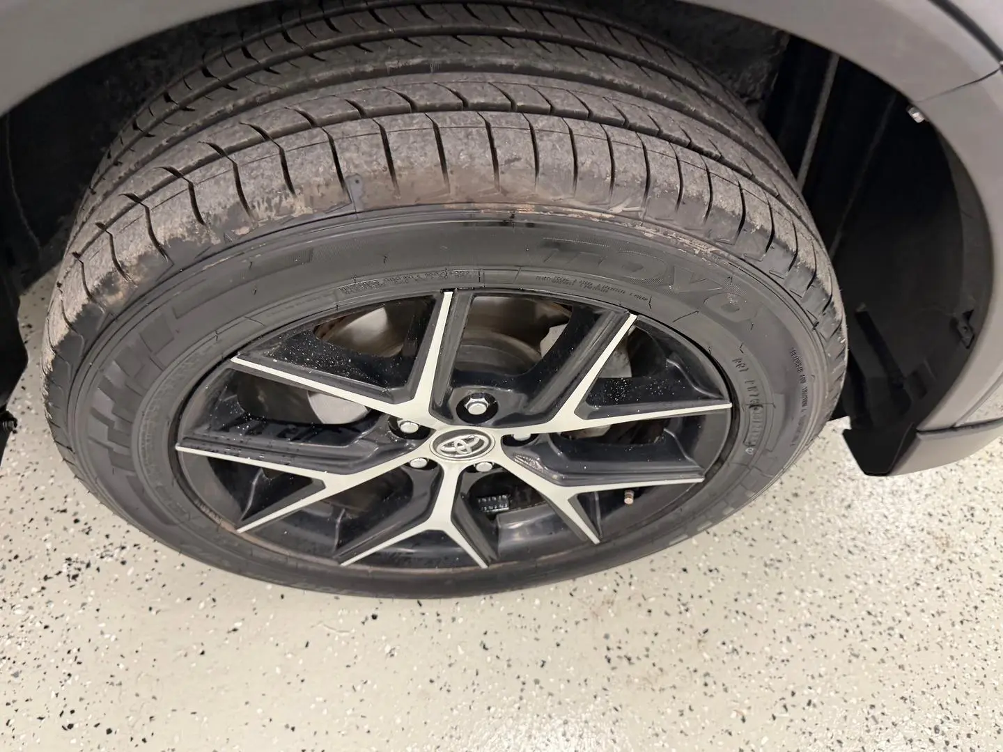 2018 Toyota RAV4 Gallery Image 19