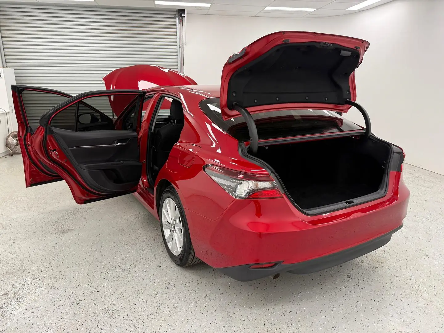 2022 Toyota Camry Gallery Image 12