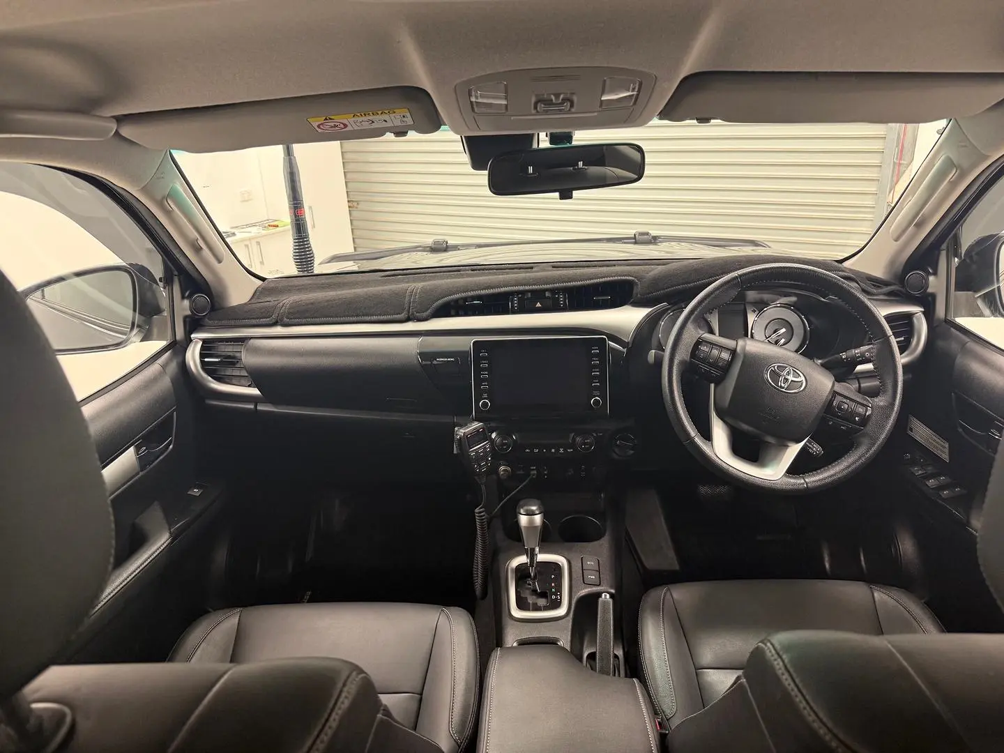 2022 Toyota Hilux Gallery Image 28