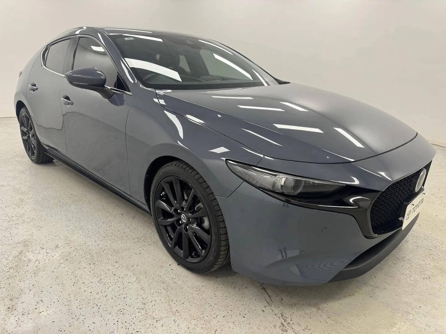 2019 Mazda 3 Gallery Image 1