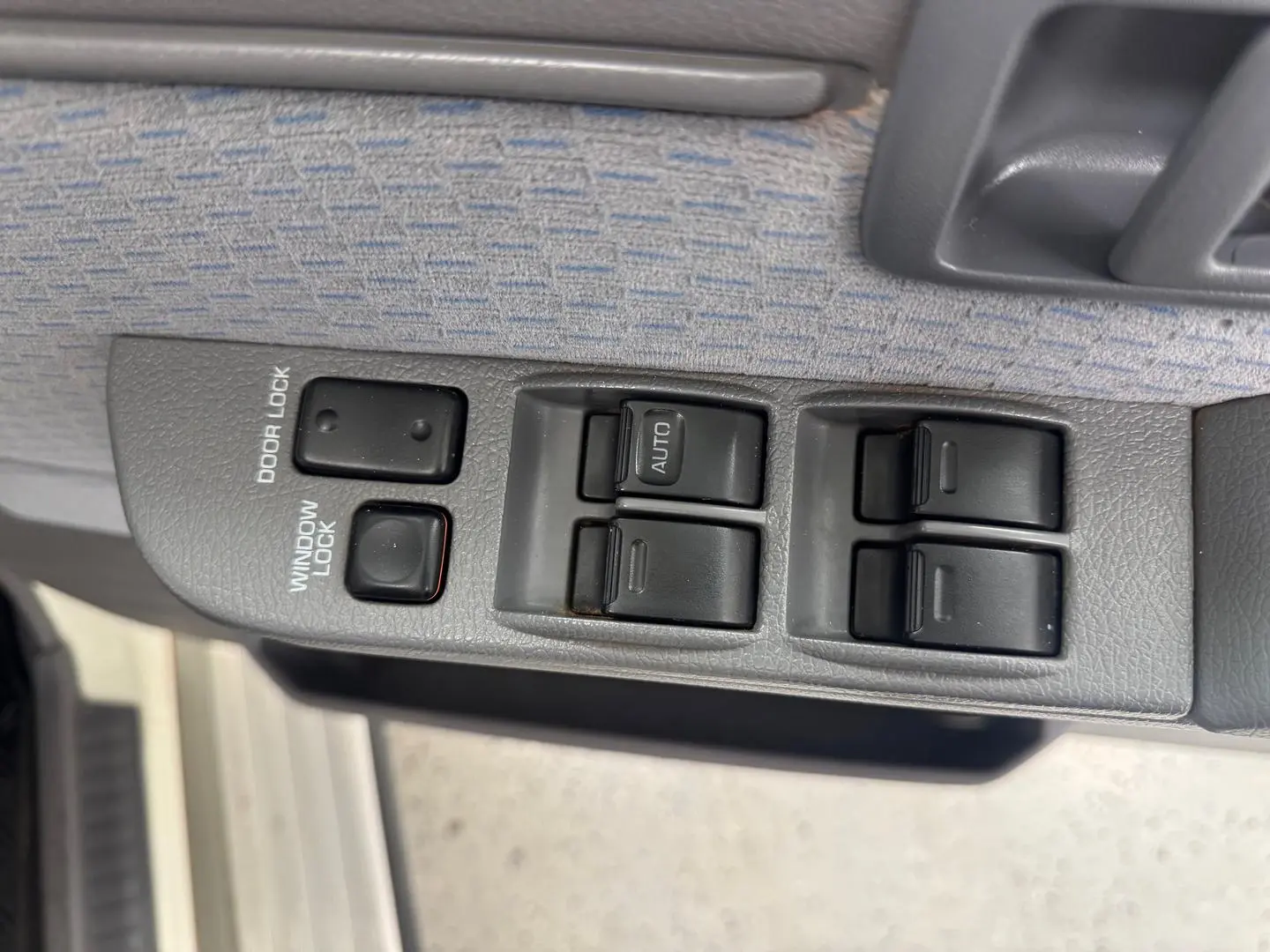2020 Toyota Landcruiser Gallery Image 16